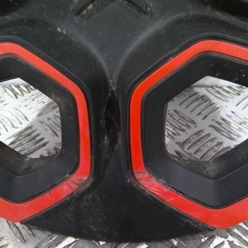 100106716-a69aa79c-26a3-49ee-883b-ba9da58390de-Piece-100106716-Enjoliveur-100557926-CITROEN-AMI-AMI-ELECTRIQUE-fe59695ee84c0f607cc152bc2374a4daf3c9eabb4aa1ae25c726896cfd65f5d3_m.jpg
