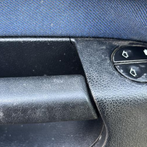 Vehicule-FORD-FIESTA%25205%2520PHASE%25201-2004-3d16d2b1a13dac0555f0fcf8dcad758305f1bed4560af3021d7e6e80a1a5fbba_m.jpg