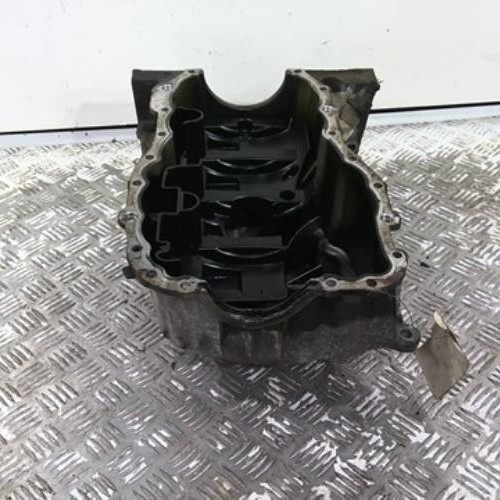 100202796-363357a6-9b8f-4694-a0f3-dd6c933ede9b-Piece-100202796-Carter-inferieur-111101864R-RENAULT-MEGANE-2-PHASE-2-15-DCI-8V-TURBO-3ca48b8888b1531e6394d5a30d601a1927fd088bee018a986a33e796980e9f92_m.jpg