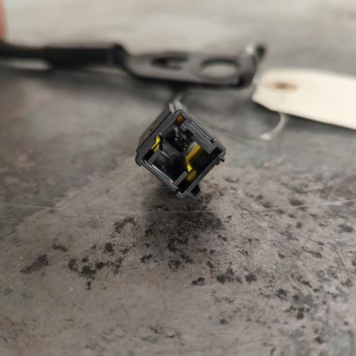 100229736-3bb419a5-66c1-4b83-9413-db8d8fa7a55f-Piece-Attache-ceinture-avant-droit-96765529XT-CITROEN-C4-PICASSO-2-PHASE-1-e10cd85f73c86227e32b67ca8cd45350ff1a97e6b9f2afa247fe14e784cb7496_m.jpg
