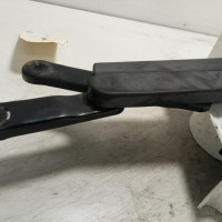 100236197-6bd159b4-3fbf-4a6b-a2e6-e6c55c20f025-Piece-Bras-essuie-glace-avant-droit-95862802900-PORSCHE-CAYENNE-2-PHASE-1-988bc58bf6e1d5d1c77569a954ee16a3a40c9e8802a8dae6ae22d4707f126f32_m.jpg