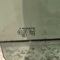 100236244-9de06326-73ee-486d-b7c4-f6f25a19d44d-Piece-Vitre-arriere-droit-95854261213-PORSCHE-CAYENNE-2-PHASE-1-033ec3ddb56423cbf18e32a883b28aae1c3e5d902e5edbdc9cc8b187724abe2b_m.jpg