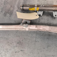 100237269-1d1d1c82-f791-4b6f-946b-aeeca29b195e-Piece-Air-bag-rideau-droit-958880742-PORSCHE-CAYENNE-2-PHASE-1-b4dd92337d185e034a3ea8839992d934146a64a545befa669f08726d43e7488d_m.jpg