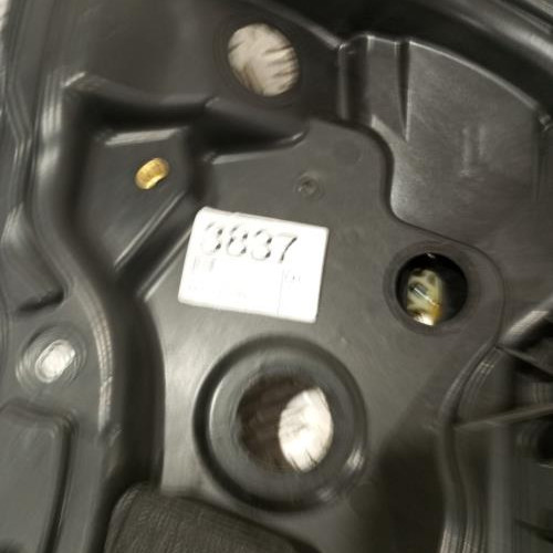 100237293-ef57731a-27d3-460c-8b13-3521b6e581ce-Piece-Leve-vitre-electrique-avant-gauche-95862480100-PORSCHE-CAYENNE-2-PHASE-1-71912faf52d87e6bea956c09e97f238964b6d88553a373640bb9531ee83fbd96_m.jpg