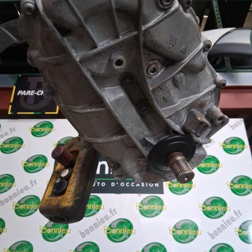 100239511-4e6ffcfc-c0d5-49c8-b2b0-e1d2d03f26c1-Piece-Boite-de-transfert-95834101002-PORSCHE-CAYENNE-2-PHASE-1-8b9556d317d4440560afb05aee606559d7afc5e87e24f2b13b622b46d0e4cddc_m.jpg