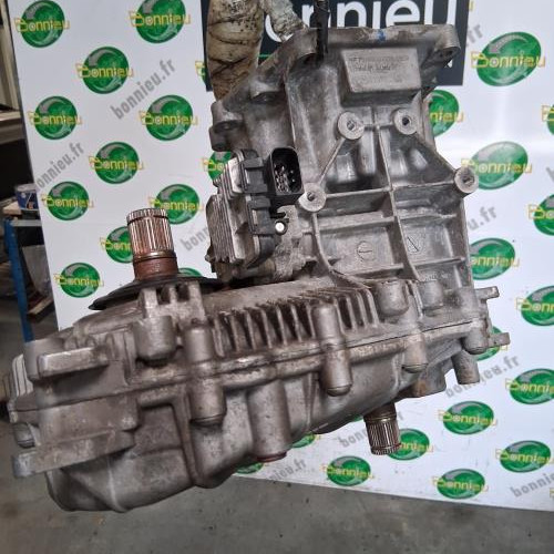 100239511-6a808f2a-cb80-46ad-bf23-4681e48f3dad-Piece-Boite-de-transfert-95834101002-PORSCHE-CAYENNE-2-PHASE-1-0e5b6b57820494f2d630a97c3a7edfe65013391ebfc4a7911028f92456fcfb49_m.jpg