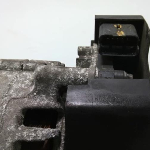100254535-527dce2f-78fd-4796-82d2-4d8c100bb33c-Piece-100254535-Alternateur-PEUGEOT-508-1-SW-PHASE-2-BREAK-20-BLUE-HDI-16V-TURBO-d3626dd879bd53b7cee99b779035dd81af8a3939bb1a6e82490d7d72ff97ae35_m.jpg