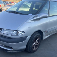 Vehicule-RENAULT-ESPACE%25203-2000-a436b3e6cda47b4babe09fdb73ec1c36e67262776c734dc54ec6060d88b4b33a_m.jpg