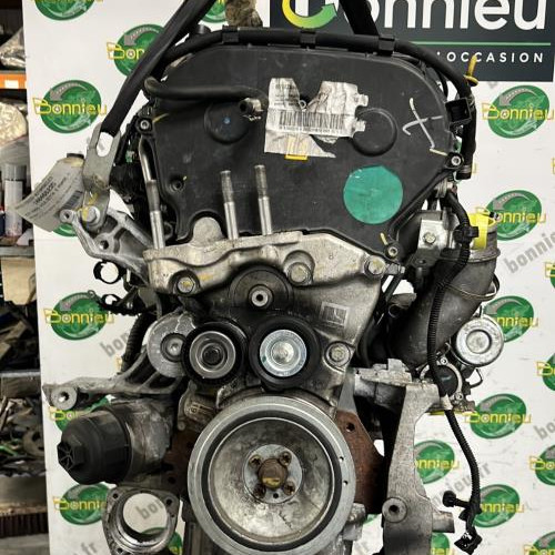 100466235-96b1b0c7-759f-4b79-8aa4-b18660830146-Piece-Moteur-71754525-ALFA-ROMEO-GIULIETTA-2-PHASE-1-9ffcf516545ab87fb522881433961e5e4da9fb4d3063caed024d69267106c2b0_m.jpg