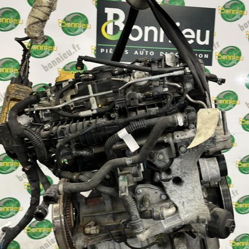 100466235-a40f3cb7-7353-4def-9f48-8effee6cada5-Piece-Moteur-71754525-ALFA-ROMEO-GIULIETTA-2-PHASE-1-8d6fe844c52c6a062bb7119bb6d96103a7dc35d2ec268d4e41136cb41a2638e6_m.jpg