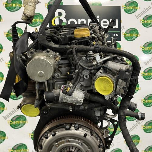 100466235-4c992123-4441-4440-a8a5-9f4b156e0a96-Piece-Moteur-71754525-ALFA-ROMEO-GIULIETTA-2-PHASE-1-15063ca6342efef9560a026817d1ddfbdcaf52d872c7bf701d1134780a1a00ed_m.jpg