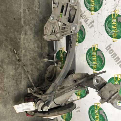 100466236-ace58b8b-059f-439b-b7ea-77de04df99dd-Piece-Train-arriere-complet-50518703-ALFA-ROMEO-GIULIETTA-2-PHASE-1-b612f27346d3bde5469815c9d65b186846c215dbf009a21f73e1c2830b1fb2fd_m.jpg