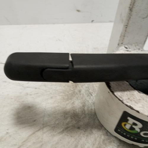100475503-33fe22d8-4b82-47c4-99dc-98ba09d2c6fc-Piece-Bras-essuie-glace-arriere-28781-4EA0A-NISSAN-QASHQAI-2-PHASE-1-c28f44bb6590c72eb732e1b23c4b0519ad09949d61806f9de3b3115048cdca67_m.jpg