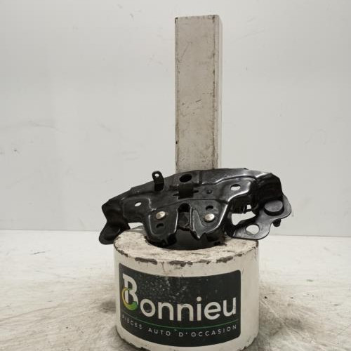 Fermeture de capot