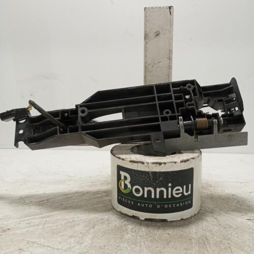 100475532-03b7af2a-ee38-4b92-8c55-0fd85db2af74-Piece-Poignee-porte-avant-gauche-80640-4EA7A-NISSAN-QASHQAI-2-PHASE-1-a3f9907c3b8b7a0bb10dca170b7f3ba96a875e8cded090ac39ecc726ee38491a_m.jpg