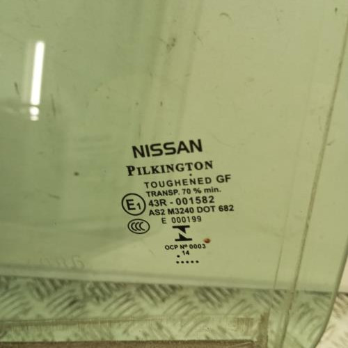 100475552-55c9fc77-7358-406c-9d59-115edbf6c6bc-Piece-Vitre-avant-gauche-80301-4EA0B-NISSAN-QASHQAI-2-PHASE-1-699986d701e4f7b29f597f3b0eda7a714a70e20820a711d6667743994e14cb5e_m.jpg