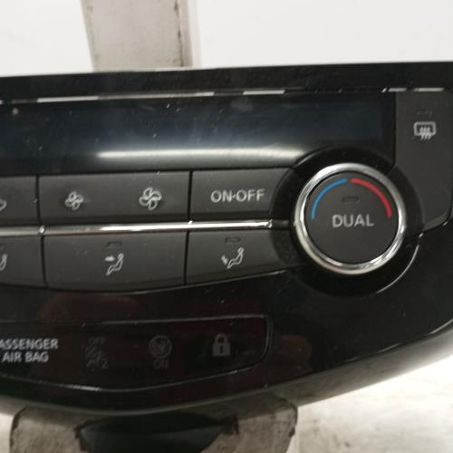 100476916-2d194982-1e8c-4283-b5f6-e905d289c272-Piece-Commande-chauffage-27500-HV00A-NISSAN-QASHQAI-2-PHASE-1-4aaf06b1aab06ff95801e9c74a11898a0231b94877daa83d2ca49f219cde297c_m.jpg