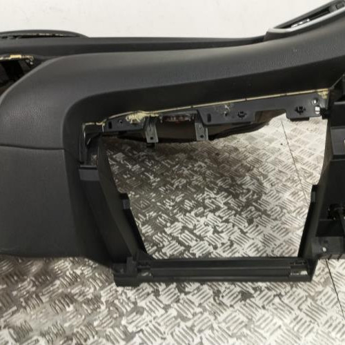 100476947-d6b306cb-0fef-4399-b64d-4d7c68c88b5c-Piece-Planche-de-bord-complete-68200-4EH1B-NISSAN-QASHQAI-2-PHASE-1-cf3e2b7d7f36e1246c797f7ee386f4b3b8fe442e898320104f1ab3c48f30fd3f_m.jpg