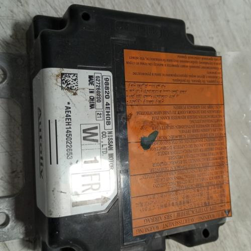 100476947-e8478bba-a68a-48e6-aed1-5600d643fe09-Piece-Planche-de-bord-complete-68200-4EH1B-NISSAN-QASHQAI-2-PHASE-1-4614a26d63df652b729fbd1ae5409a551197ee5d79c336d668cad546c63cd8cb_m.jpg