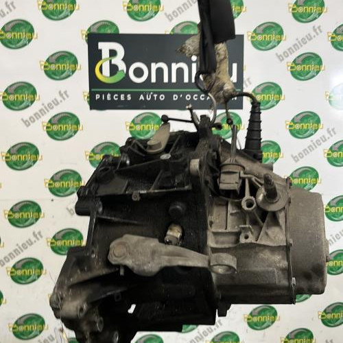 100477094-29b162e6-7bfd-4afc-899b-f54921b6b7b2-Piece-Boite-de-vitesses-PEUGEOT-205-PHASE-2-423e1b6f547af7529dce8ee66f46348841529bd8b5bc4555fe6db5dc2892975d_m.jpg