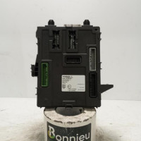 100477293-69fdd13a-1bb5-4244-a392-57edb3445e73-Piece-Boitier-UCH-24381-7990A-NISSAN-QASHQAI-2-PHASE-1-6e7f58400f77442c6a054eaf332bdcbb07e0e3debe06495ca848869b3ecf12cc_m.jpg