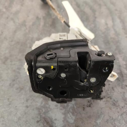 100478529-79ece758-4efe-43b8-96d5-de693f8a0fbb-Piece-Fermeture-centralisee-arriere-gauche-8K0839015H-AUDI-Q5-1-PHASE-2-3a66e22fba85d9da59e00f2c8b21b909f093665bfb2db507c3bd2886723068fa_m.jpg