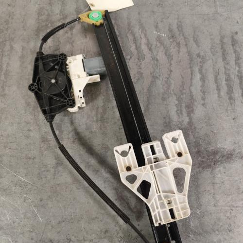 100478536-faa8511f-b572-4162-b988-d5def709e83c-Piece-Leve-vitre-electrique-arriere-gauche-8R0839461E-AUDI-Q5-1-PHASE-2-cde476969355343fab884e27e6ef8b23e4fe31ed4497e580479f4bed0ee93399_m.jpg