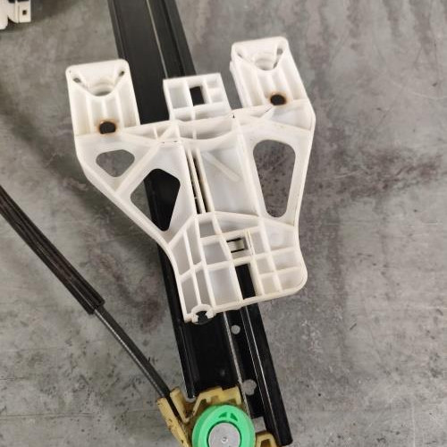 100478536-0874ae57-f848-4171-8f76-b40df2336a88-Piece-Leve-vitre-electrique-arriere-gauche-8R0839461E-AUDI-Q5-1-PHASE-2-fa22b594ada375d6ac06c25c2ed69f942474092e06c44a8dec08674a307f77e9_m.jpg
