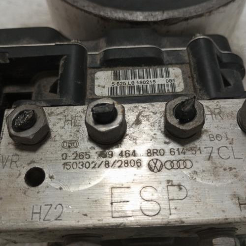 100478630-4f20592f-6cd9-476b-bb72-6dbe04a26545-Piece-Bloc-ABS-freins-anti-blocage-8R0614517DQ-AUDI-Q5-1-PHASE-2-249b2aff2908a0b3a862e5892be9d0fd807ea1f7e87c0d0a3205aebe8249de0b_m.jpg