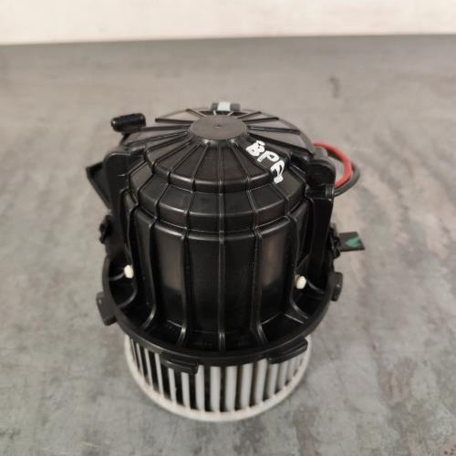 100478655-b3589d17-eac9-46ac-a2cb-96d422d0f529-Piece-Ventilateur-chauffage-8T1820021-AUDI-Q5-1-PHASE-2-eada0179143de0ca5699a761495e0c264b394dcbb05107bfa0fba7b0914a363a_m.jpg