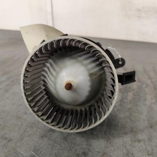 100478655-92a0ebd8-3e71-4632-acef-f5404d9653da-Piece-Ventilateur-chauffage-8T1820021-AUDI-Q5-1-PHASE-2-489cbdcc736caac632aaa3e282a6bcdf70d7b6c4c6eed0ccd5880321dab9ad10_m.jpg