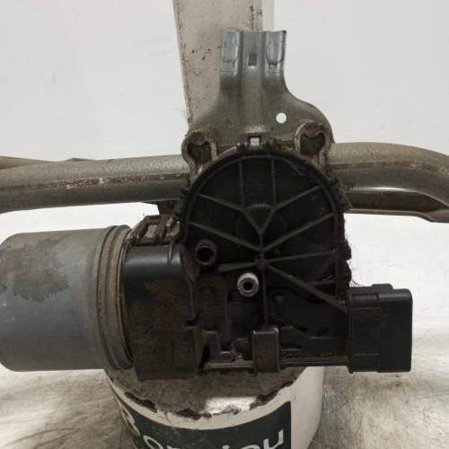 100560780-64538d9e-31f6-4eb6-a35c-e906c6091e60-Piece-Moteur-essuie-glace-avant-6405CH-PEUGEOT-207-PHASE-1-2187c2a6d1549abcae0c904da598acdbc5f5f6a347512a607452030fcd64cd39_m.jpg