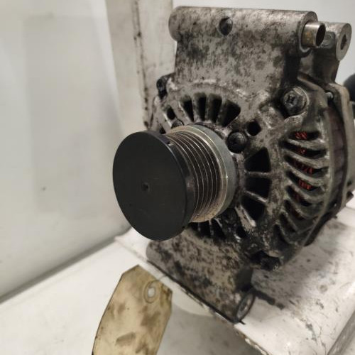 100561483-cde2e0f7-4ccf-4cfe-b9c8-8388ba38edf4-Piece-Alternateur-5705KQ-PEUGEOT-207-PHASE-1-8b18cfc2c6d709a0aebbdf92d08215e6e0b63633534532b6337f1f770901991c_m.jpg