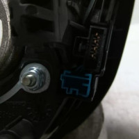 100573322-49d9faf3-5bfb-4676-bce1-87d060afa5b3-Piece-100573322-Air-bag-conducteur-98072114ZD-PEUGEOT-208-1-PHASE-2-12-VTI-12V-701e8b5c566e6e6acecfe9053cc7c08b5b4982a1d589b4d7ded6efe9743ffa40_m.jpg
