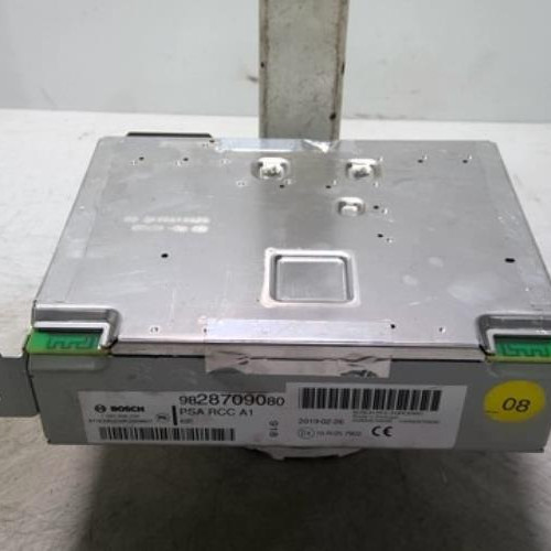 100573327-cc81e9a9-fea4-4729-aaa7-1b6871e24b88-Piece-100573327-Autoradio-dorigine-1680881980-PEUGEOT-208-1-PHASE-2-12-VTI-12V-00a2dc20c6a6f936851e7a8e9064657b648cd2fb9fe4ea82962653ab5a3f871b_m.jpg