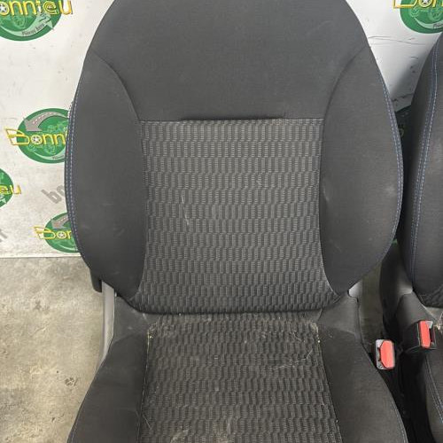 100573329-3895c8c6-dffa-44b7-90e7-8bd39e82d062-Piece-Banquette-arriere-KIT-DERIV-VP-PEUGEOT-208-1-PHASE-2-1b41fe0aeb88c850a692ea0060b66bf327cfca199284e0362ce107dcd5dd88c1_m.jpg