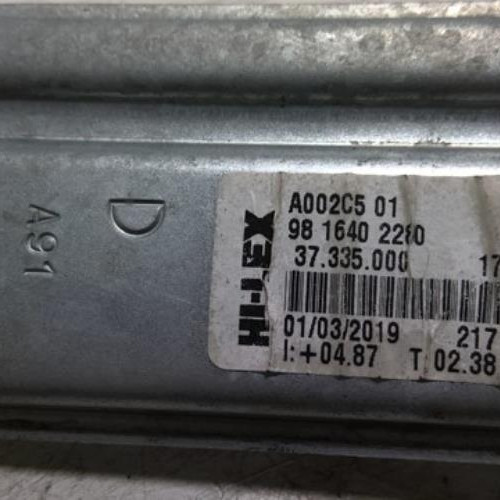 100573339-3d96e288-faea-40b2-90cf-3239cd991692-Piece-100573339-Leve-vitre-electrique-arriere-droit-9816402280-PEUGEOT-208-1-PHASE-2-12-VTI-12V-e61d1bf3afe1b4928e0971014207c364d9aa48cc2ae9bed747bfbfe7be95bf69_m.jpg