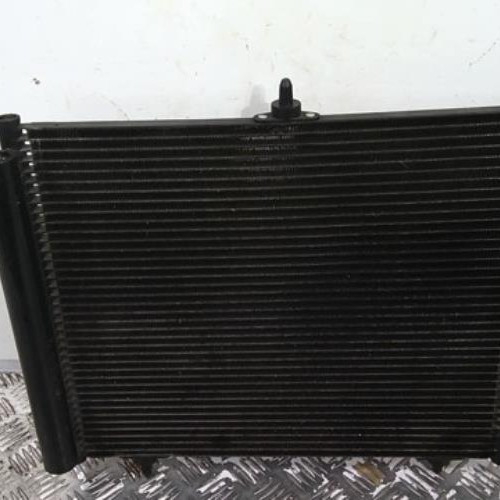 100573634-0e2140e6-2cd7-47e2-a242-9661fe9b65ae-Piece-100573634-Condenseur-de-clim-6455JF-PEUGEOT-208-1-PHASE-2-12-VTI-12V-4e6c6afd81bbf3f3990c68275dfa45194b8011a61e5175216a2684030d2a4fcd_m.jpg