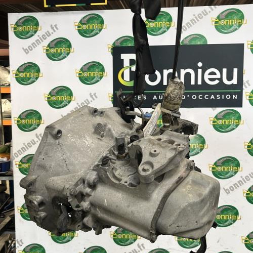 100574053-ab6c4523-cda7-4e5c-9a0e-7a0db451e11d-Piece-Boite-de-vitesses-9820609080-PEUGEOT-208-1-PHASE-2-e81151ba919107c07f293dab19f5417250533a09d2a409bfddaa66785c20d312_m.jpg