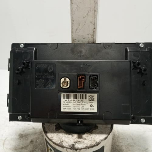 100580791-95f3e24d-bef8-46db-9755-ca5ac75175c6-Piece-Ecran-GPS-9811486280-PEUGEOT-308-2-PHASE-1-560b66408a7d858d4ca69266534b26aab238763e3b96b0eb866a7babc9dbd839_m.jpg
