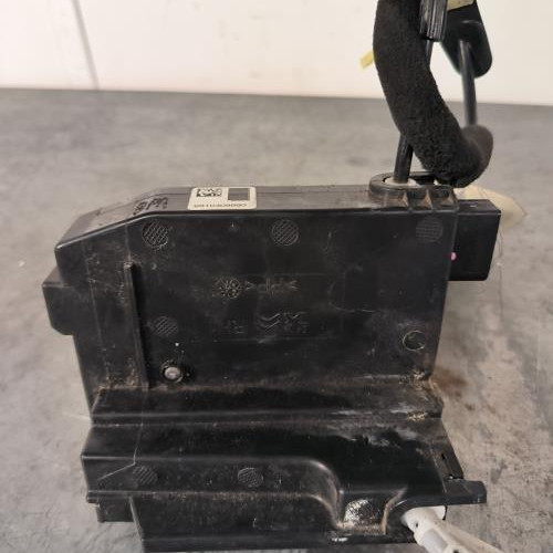 100580792-530a6fdc-21e5-4401-a360-1d2444f45f78-Piece-Fermeture-centralisee-arriere-droit-9810309880-PEUGEOT-308-2-PHASE-1-10e867ae54115e504554cb66ea08efb7af8b8d928125af2e23d6c194a334056e_m.jpg