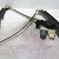 100580802-1467a893-a876-480e-88b9-85308f106f6a-Piece-100580802-Leve-vitre-electrique-avant-droit-9826079480-PEUGEOT-308-2-PHASE-1-12-PURETECH-12V-TURBO-3808058f1cbd8895f8a260357ec4cbf2beca509ba1b8b161edd8cdaa7aeb370b_m.jpg