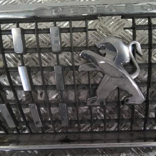 100665853-cfeb031f-9d7d-48c5-a75b-69ea7e4f80f6-Piece-100665853-Calandre-AA37794254-PEUGEOT-3008-2-PHASE-1-6099585660301105ef3af206b62db0789e848a43e97743eb290dfd492019afbb_m.jpg
