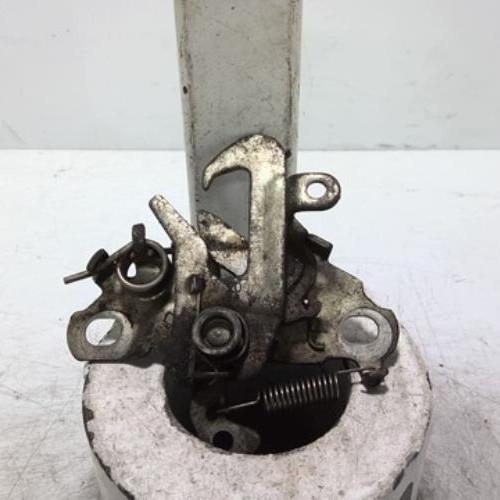 100733730-91fd9f58-b6a2-43e7-94de-fbec7918c6b6-Piece-100733730-Fermeture-de-capot-9836185880-CITROEN-C3-AIRCROSS-PHASE-1-12-PURETECH-12V-TURBO-427c9d109d29b03b8cf73f351d68c116ba688260b7d4113b7cc83e0b8c816387_m.jpg