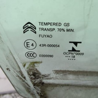 100733767-ec6a2bb1-2aa2-401f-8d3b-b016320c1bf1-Piece-100733767-Vitre-avant-gauche-YQ00038880-CITROEN-C3-AIRCROSS-PHASE-1-12-PURETECH-12V-TURBO-076452c0291bc8cdc94c62b88f4472538a2944b8ba94ebed0f11f4be05ca94d9_m.jpg