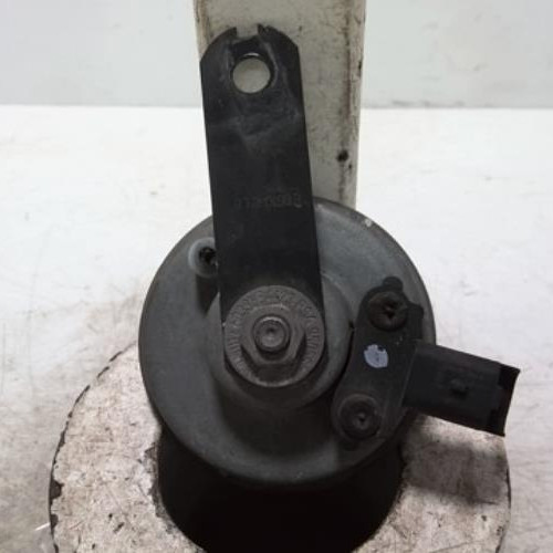100740964-8eb40399-bee6-4aa4-8ffc-4c84e04ceaf9-Piece-100740964-Avertisseur-Klaxon-9821060580-CITROEN-C3-AIRCROSS-PHASE-1-12-PURETECH-12V-TURBO-3ac23a36a325a36a4018bc012fb8155ca156c6d0731ed6d61a54cd0bd8d99e4f_m.jpg