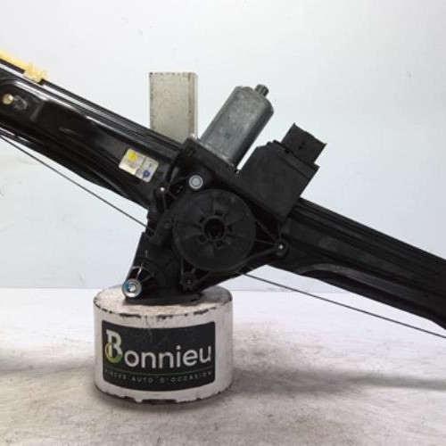 Leve vitre electrique avant droit