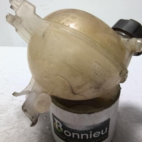 100741556-93f2c77f-097a-45ce-8cb0-4d92cf0049ee-Piece-100741556-Vase-dexpansion-9800777280-CITROEN-C3-AIRCROSS-PHASE-1-12-PURETECH-12V-TURBO-d4304633494b1576c029becdfeef8d4340e391c5f06611a4f6097e678a557dc3_m.jpg