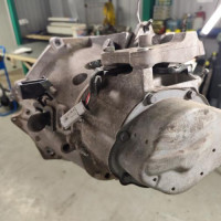 100741788-01c5cf64-3257-4686-ae9e-69cbcb5242df-Piece-Boite-de-vitesses-9680886610-CITROEN-C3-AIRCROSS-PHASE-1-71dc859dc169cbee37df4809157d2119498c3da32a0b355eda9a2d61f462363d_m.jpg