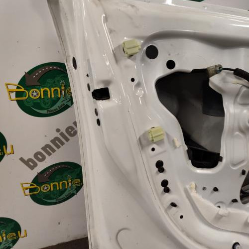 100921485-a36f6d3d-3995-450d-90fe-683e97190418-Piece-Porte-avant-gauche-00009002AZ-CITROEN-C3-2-PHASE-1-7c84d1953c8c0ac4ec04e08230f38e30ff72dfc9f66c7f1cfb3b4d41bde26e20_m.jpg